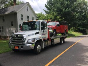 towing in plainville ct