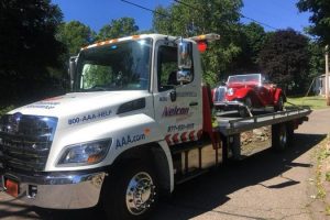 Truck Towing in North Haven Connecticut