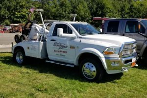 Truck Towing in Plainville Connecticut